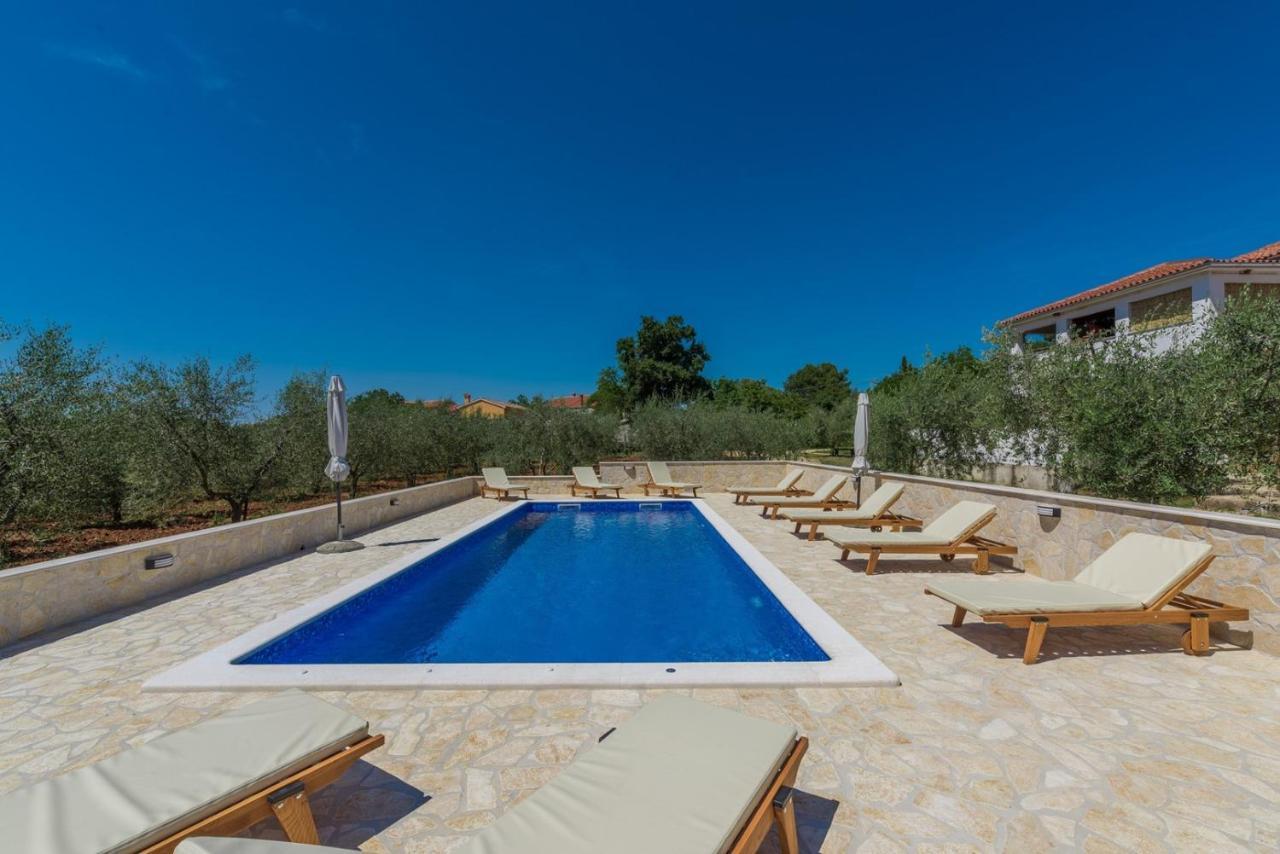 Casa Oliva In Klostar Exterior photo