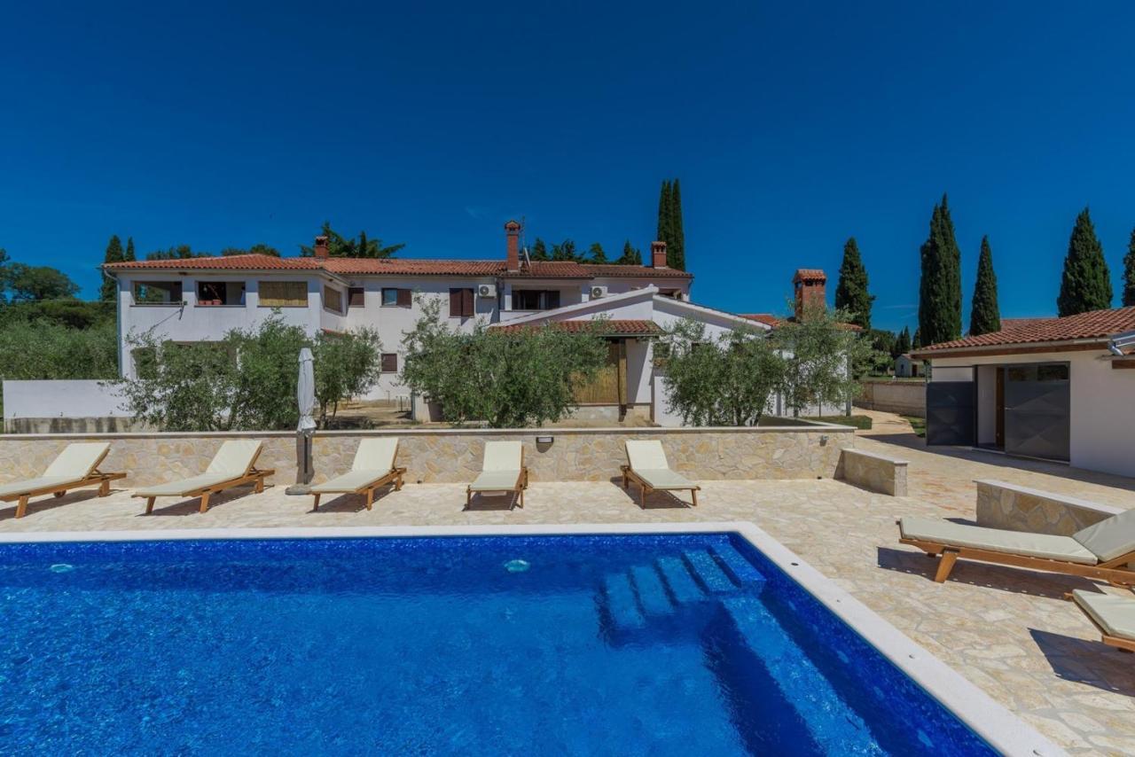 Casa Oliva In Klostar Exterior photo